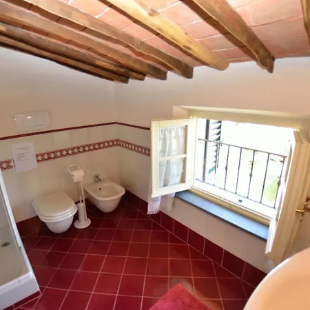 Bright Holiday In Pescaglia With Gazebo Capannori