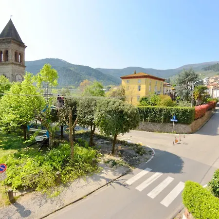 Bright Holiday In Pescaglia With Gazebo Nyaraló Capannori